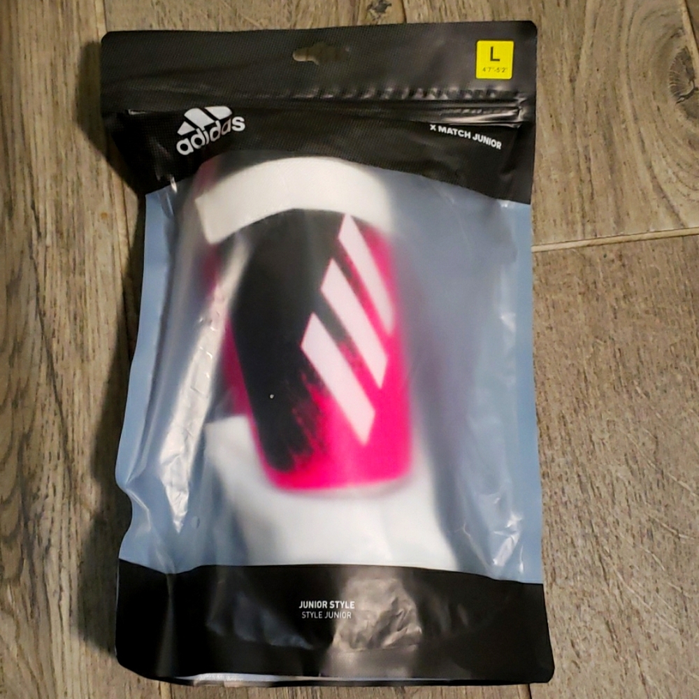 Adidas New youth shin guard size L